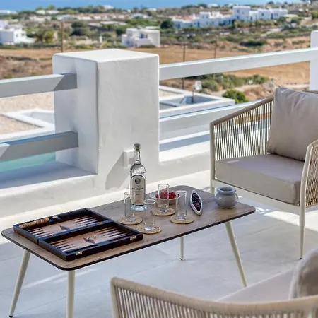 Villa Yαlάzιοs - Jacuzzi & Gym Isterni (Paros)